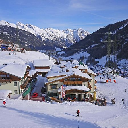 Hotel Garni - Restaurant Kaminstube Sankt Anton am Arlberg Esterno foto