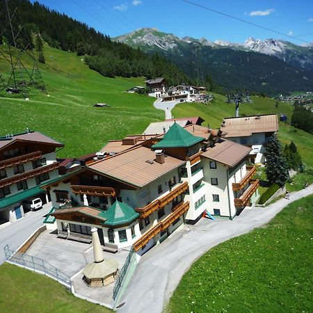 Hotel Garni - Restaurant Kaminstube Sankt Anton am Arlberg Esterno foto