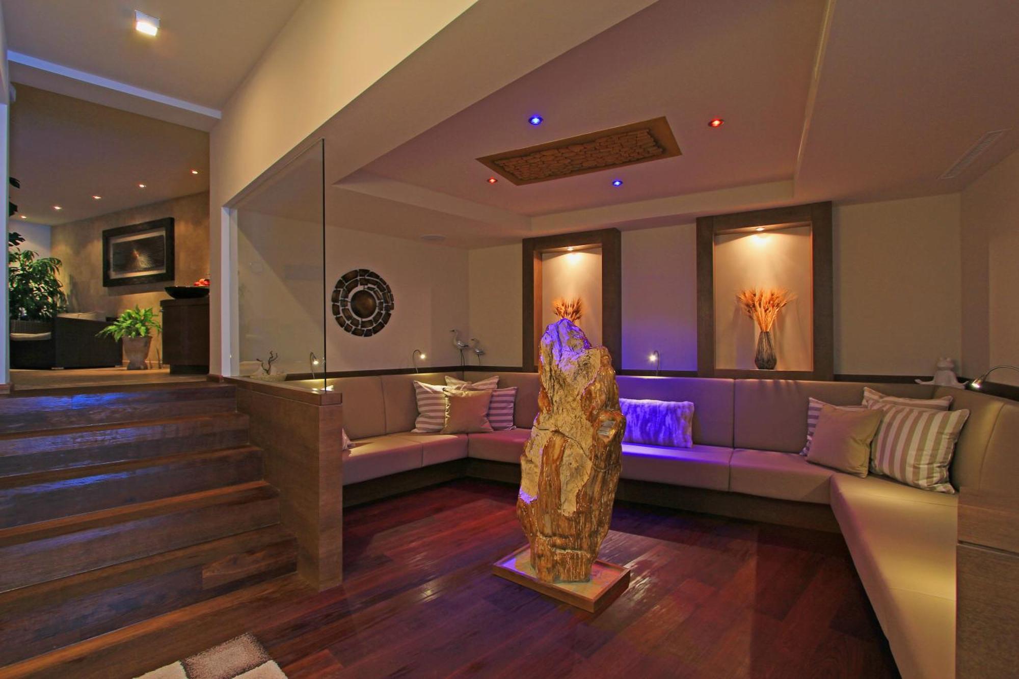 Hotel Garni - Restaurant Kaminstube Sankt Anton am Arlberg Esterno foto