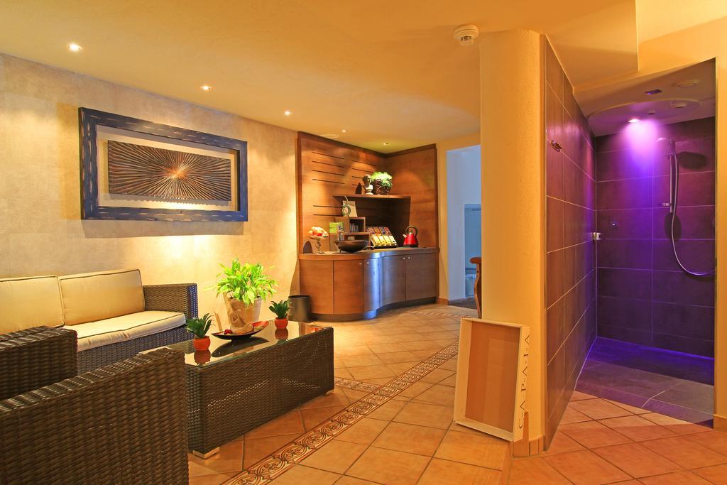 Hotel Garni - Restaurant Kaminstube Sankt Anton am Arlberg Esterno foto